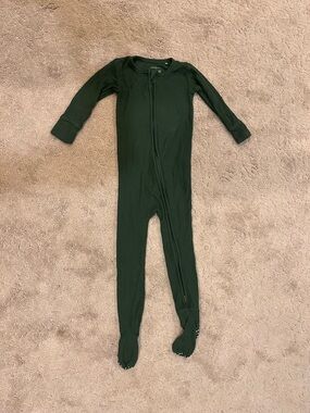 Posh Peanut Long Sleeve Footed Onsie Dark Green 3T